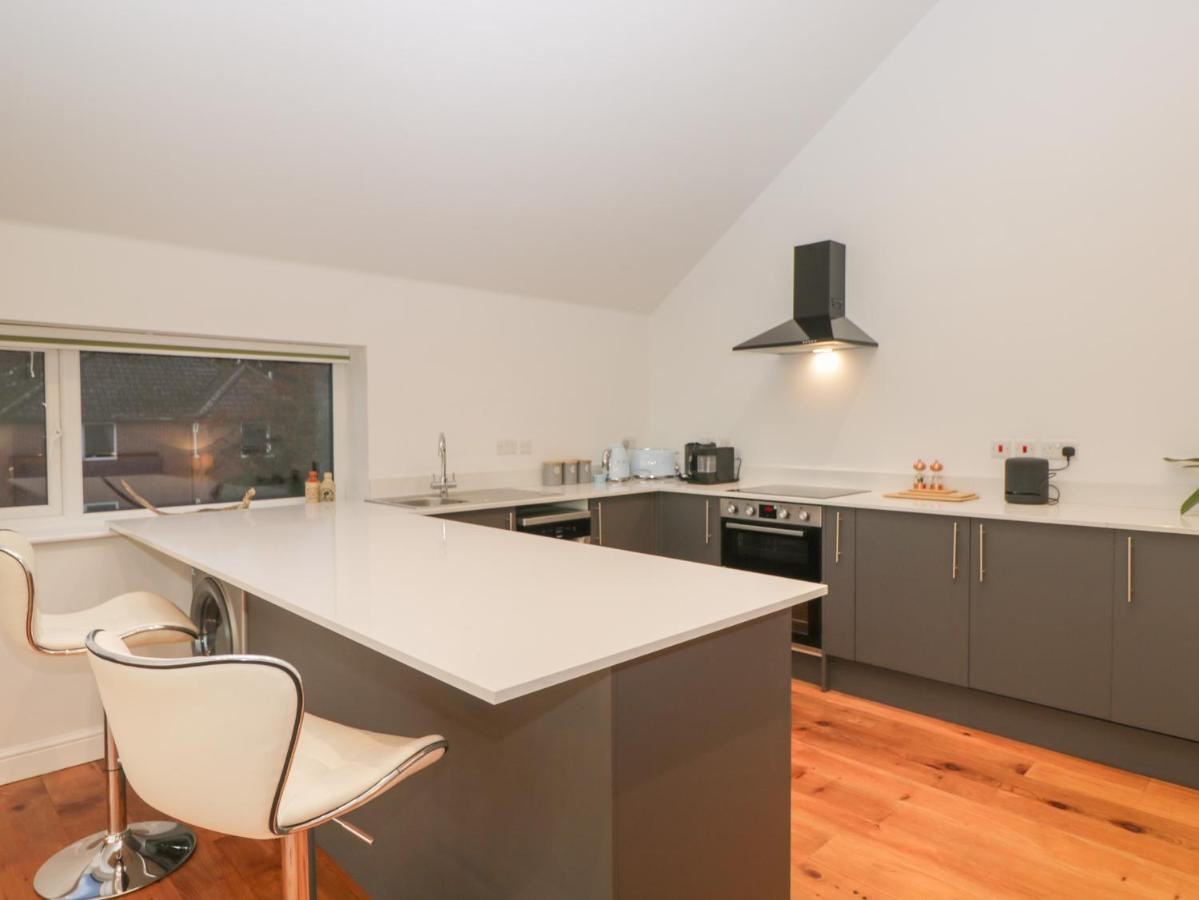 Upper Annex Apartment Калн Екстериор снимка